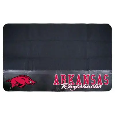 Arkansas Razorbacks Grill Mat – Heat-Proof Team-Themed Grilling Mat 1