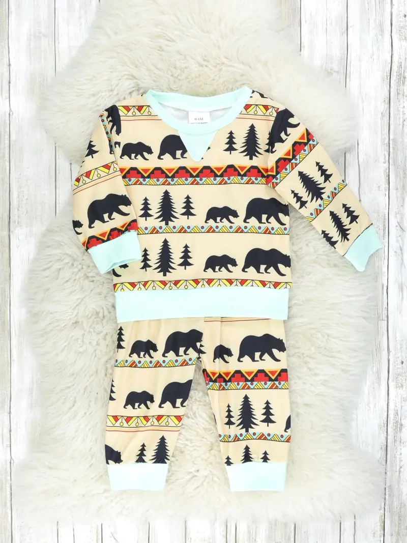 Cream And Mint Bear-Themed Cozy Outfit For Babies 1