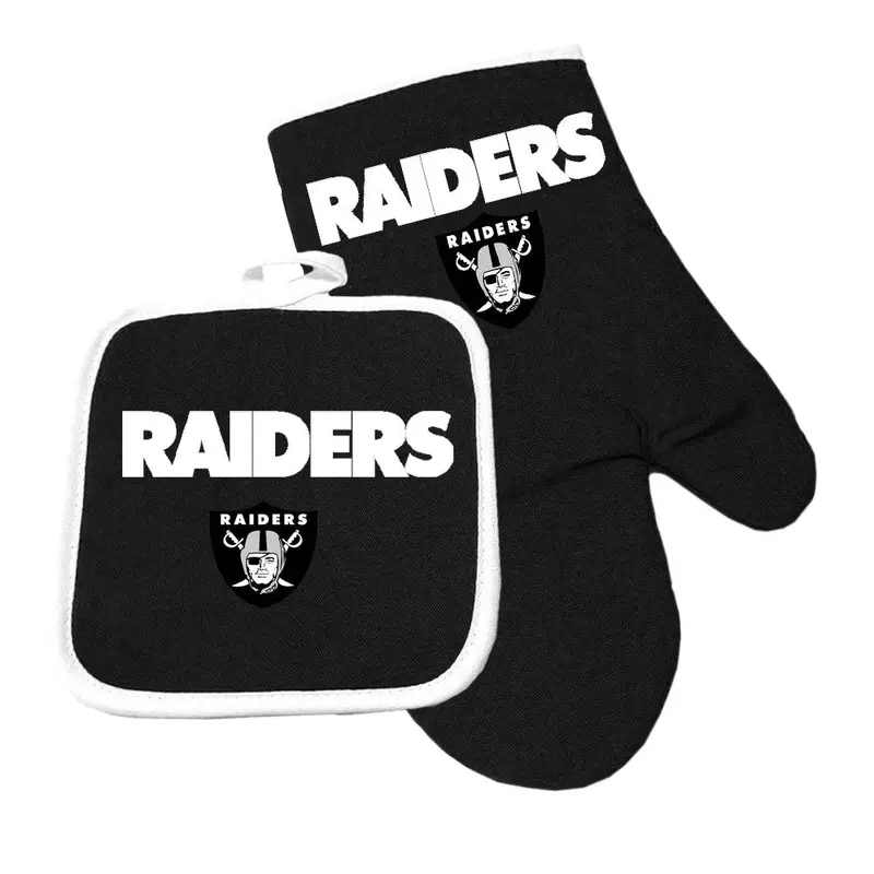 Oakland Raiders Official Nfl Heat-Resistant Oven Mitt & Pot Holder Set 1