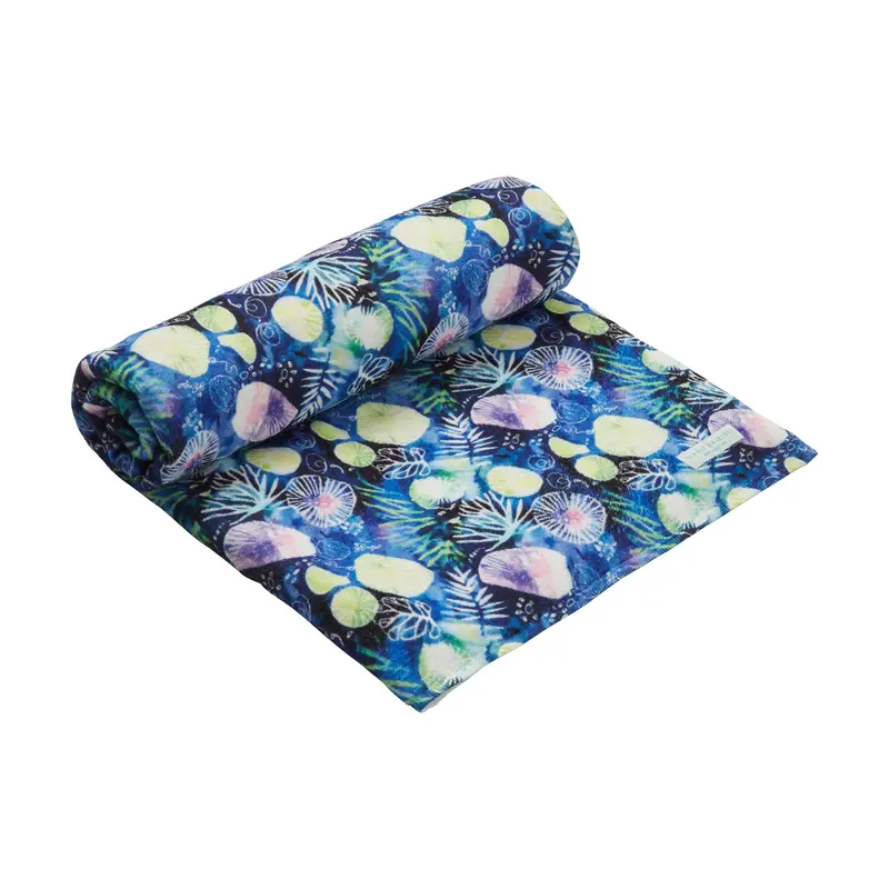 Soft Seashell-Print Beach Towel 1
