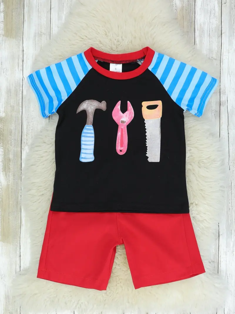 Tools-Themed Graphic Shirt And Shorts Set 1