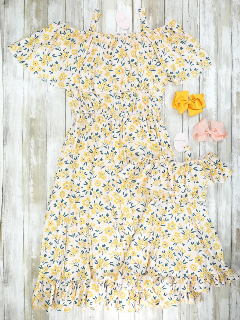 Yellow Floral Ruffle Matching Dress Set For Mom And Daughter 1